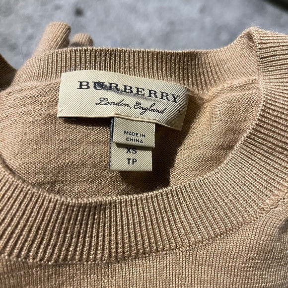 BURBERRY SWEATER - Picture 2 of 3